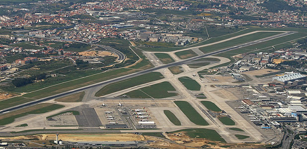 lisbon-airport-1.jpg